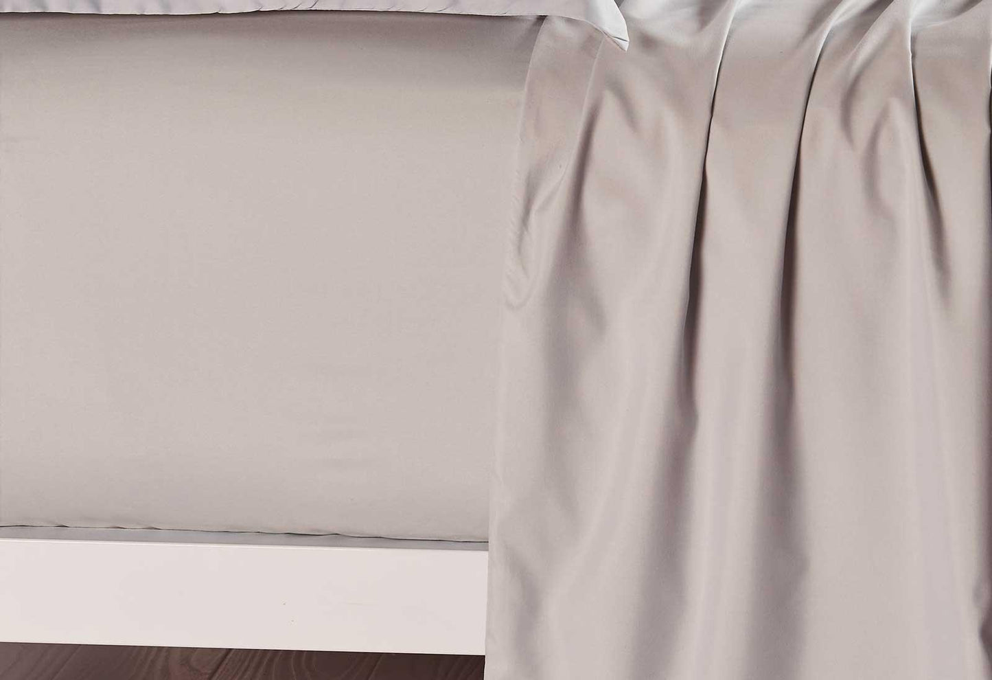 Luxton Single Size Linen Color Fitted Sheet